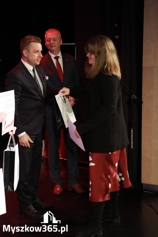 Fotorelacja II: XXVIII Wojewódzki Festiwal Pieśni Patriotycznej w Myszkowie