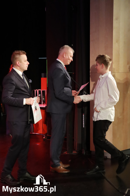 Fotorelacja II: XXVIII Wojewódzki Festiwal Pieśni Patriotycznej w Myszkowie