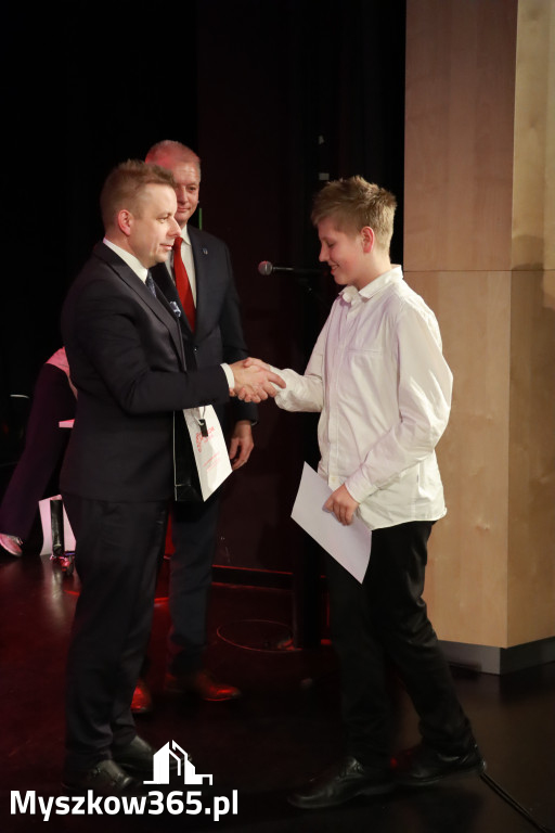 Fotorelacja II: XXVIII Wojewódzki Festiwal Pieśni Patriotycznej w Myszkowie