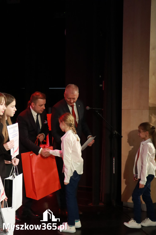 Fotorelacja II: XXVIII Wojewódzki Festiwal Pieśni Patriotycznej w Myszkowie