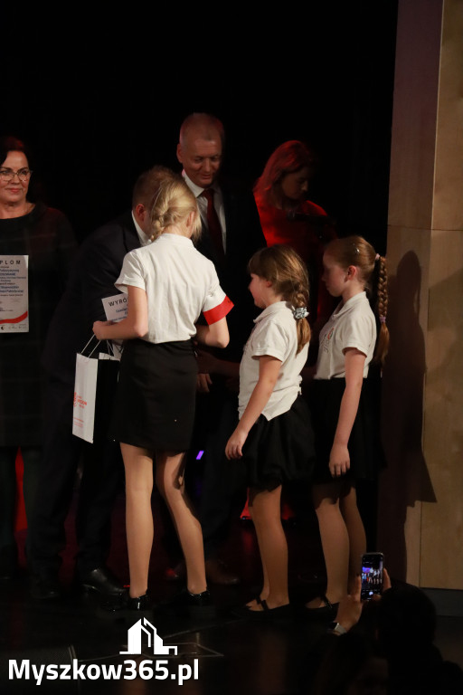 Fotorelacja II: XXVIII Wojewódzki Festiwal Pieśni Patriotycznej w Myszkowie