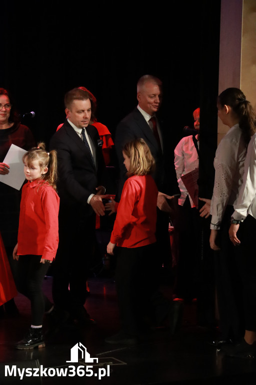 Fotorelacja II: XXVIII Wojewódzki Festiwal Pieśni Patriotycznej w Myszkowie