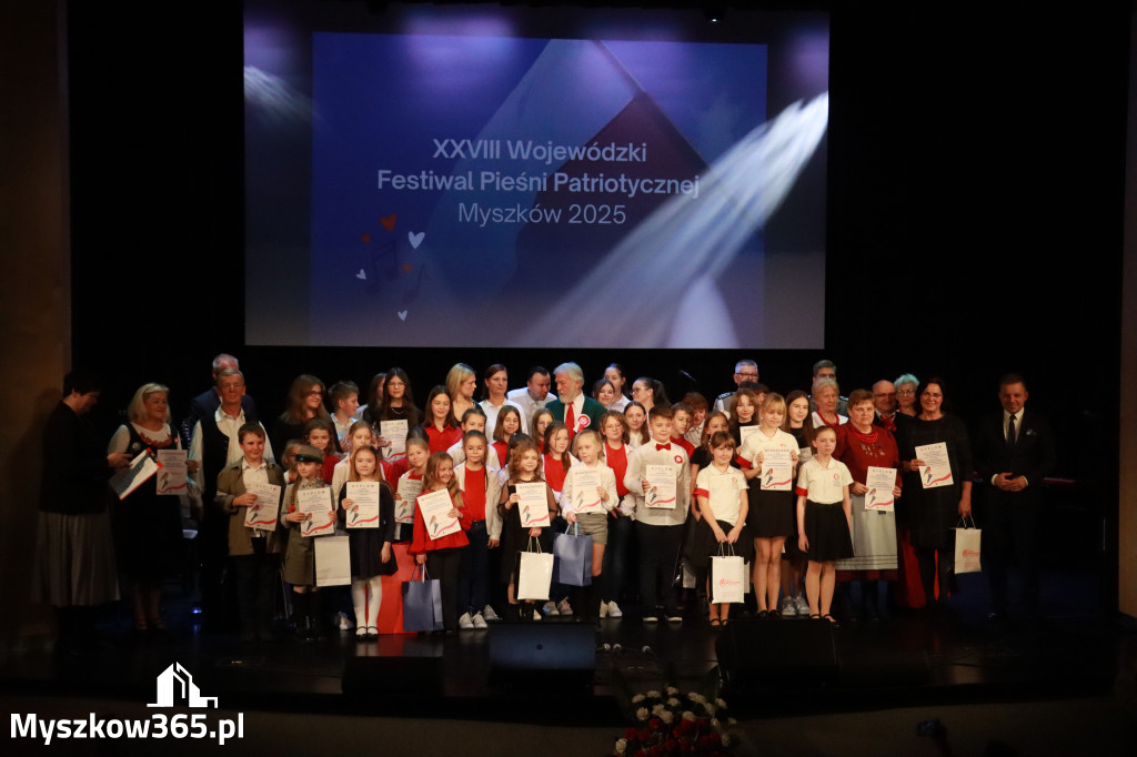 Fotorelacja II: XXVIII Wojewódzki Festiwal Pieśni Patriotycznej w Myszkowie