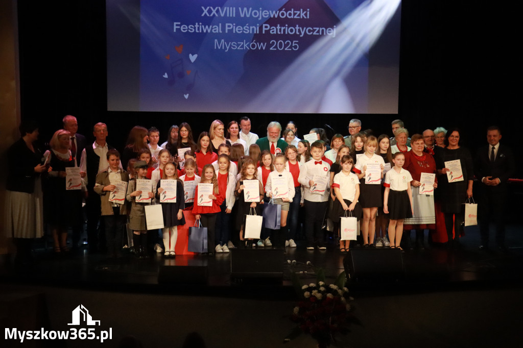 Fotorelacja II: XXVIII Wojewódzki Festiwal Pieśni Patriotycznej w Myszkowie