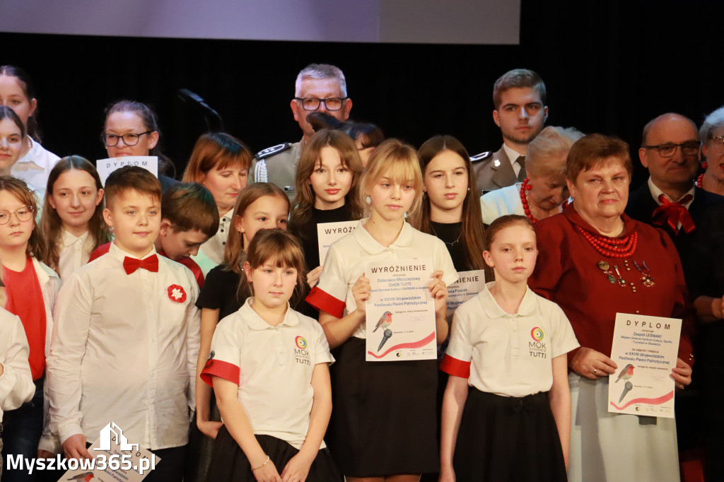 Fotorelacja II: XXVIII Wojewódzki Festiwal Pieśni Patriotycznej w Myszkowie