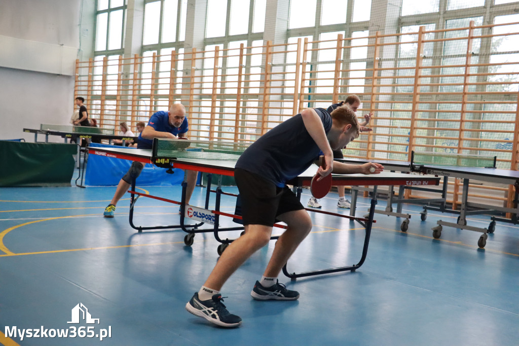 Fotorelacja: 3. runda Grand Prix w tenisie stołowym w MOSiR Myszków
