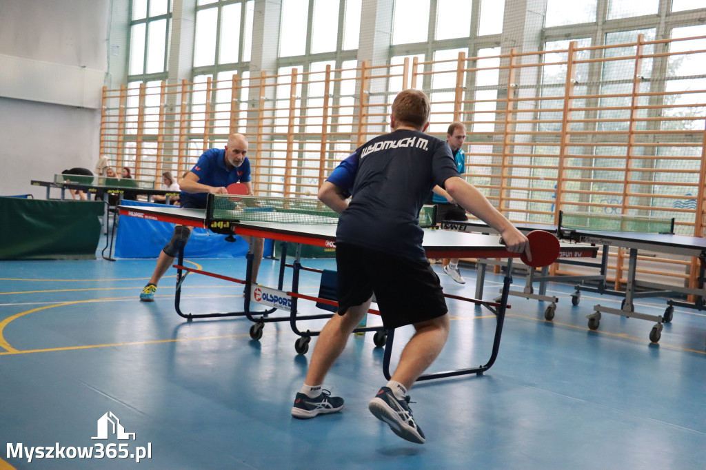 Fotorelacja: 3. runda Grand Prix w tenisie stołowym w MOSiR Myszków