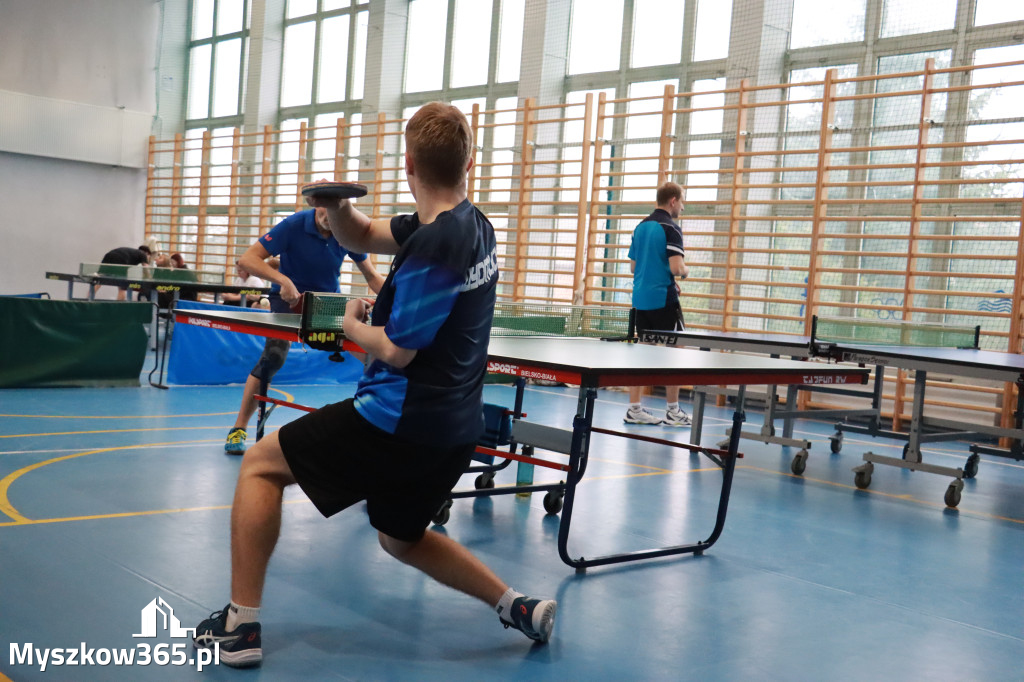 Fotorelacja: 3. runda Grand Prix w tenisie stołowym w MOSiR Myszków