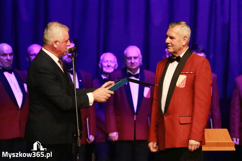 Fotorelacja: 95-lecie Rzemieślniczego Chóru Męskiego POCHODNIA. Częstochowa 2025!