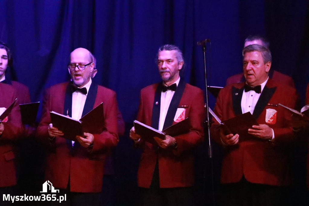 Fotorelacja: 95-lecie Rzemieślniczego Chóru Męskiego POCHODNIA. Częstochowa 2025!