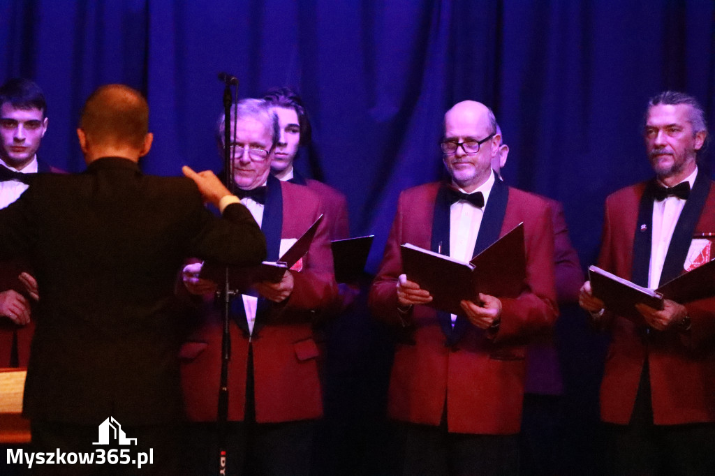 Fotorelacja: 95-lecie Rzemieślniczego Chóru Męskiego POCHODNIA. Częstochowa 2025!