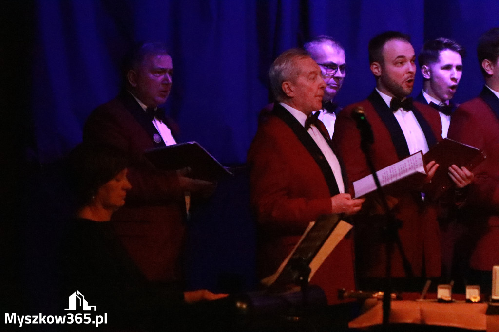 Fotorelacja: 95-lecie Rzemieślniczego Chóru Męskiego POCHODNIA. Częstochowa 2025!