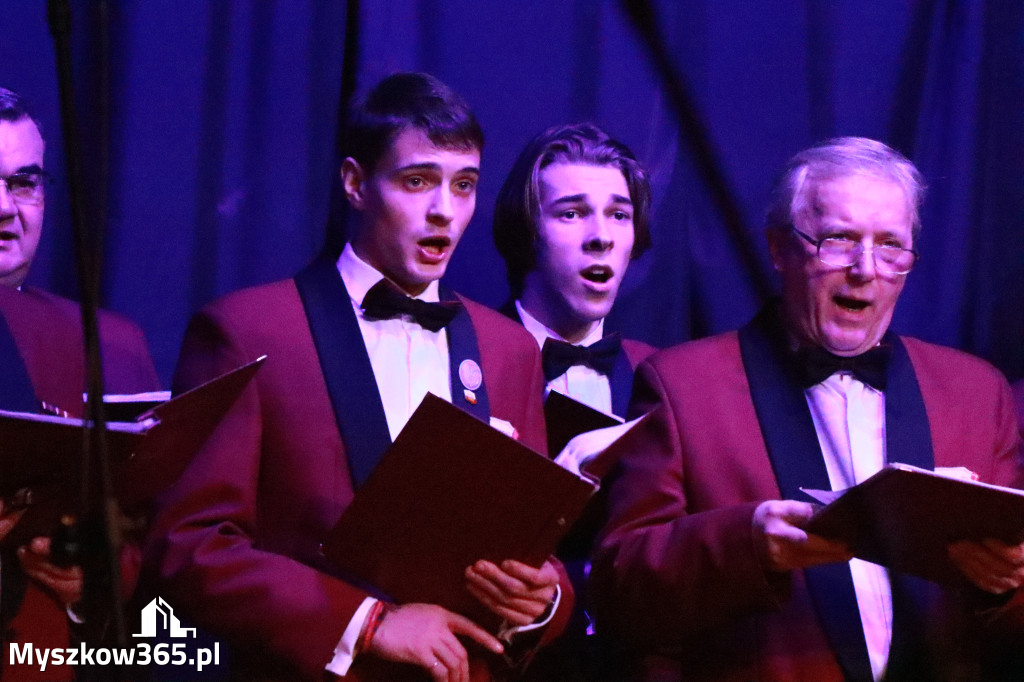 Fotorelacja: 95-lecie Rzemieślniczego Chóru Męskiego POCHODNIA. Częstochowa 2025!