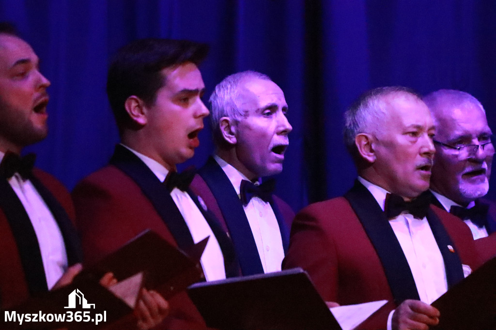 Fotorelacja: 95-lecie Rzemieślniczego Chóru Męskiego POCHODNIA. Częstochowa 2025!