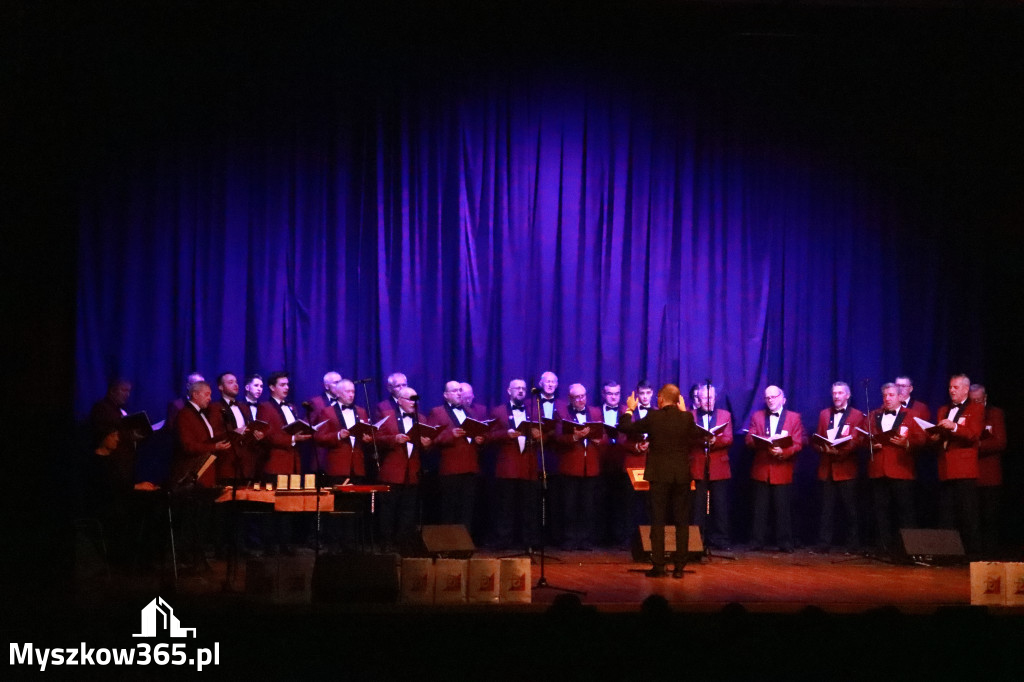 Fotorelacja: 95-lecie Rzemieślniczego Chóru Męskiego POCHODNIA. Częstochowa 2025!