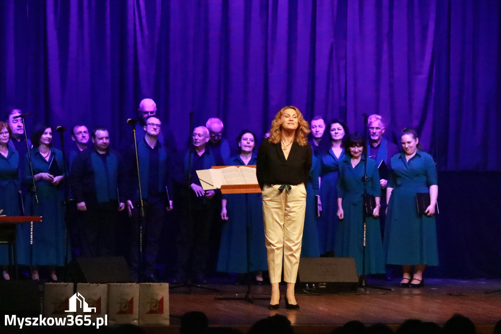 Fotorelacja: 95-lecie Rzemieślniczego Chóru Męskiego POCHODNIA. Częstochowa 2025!