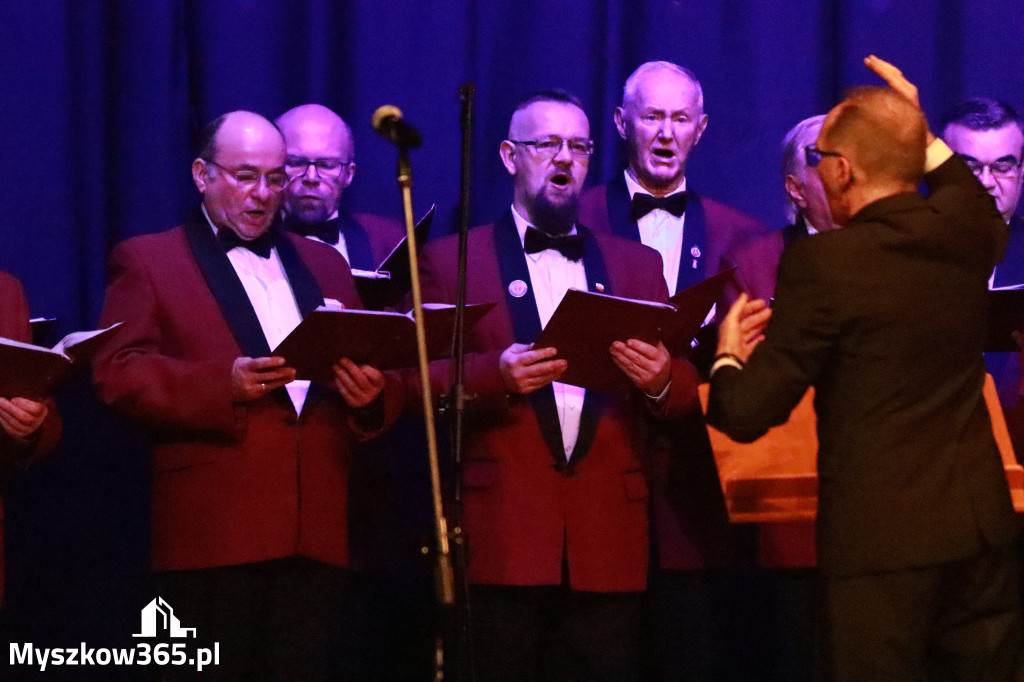 Fotorelacja: 95-lecie Rzemieślniczego Chóru Męskiego POCHODNIA. Częstochowa 2025!
