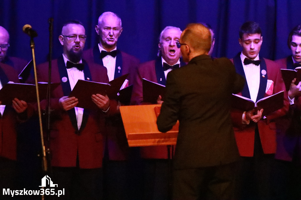 Fotorelacja: 95-lecie Rzemieślniczego Chóru Męskiego POCHODNIA. Częstochowa 2025!