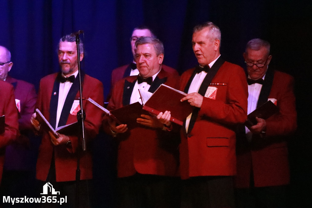 Fotorelacja: 95-lecie Rzemieślniczego Chóru Męskiego POCHODNIA. Częstochowa 2025!