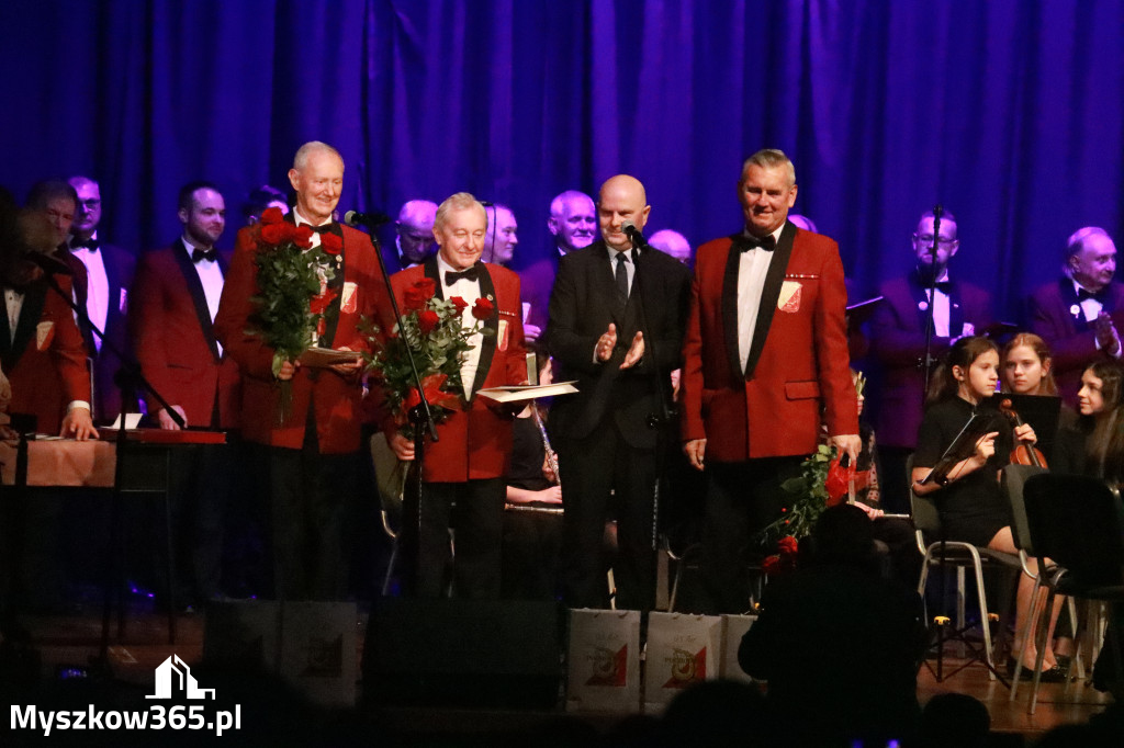 Fotorelacja: 95-lecie Rzemieślniczego Chóru Męskiego POCHODNIA. Częstochowa 2025!