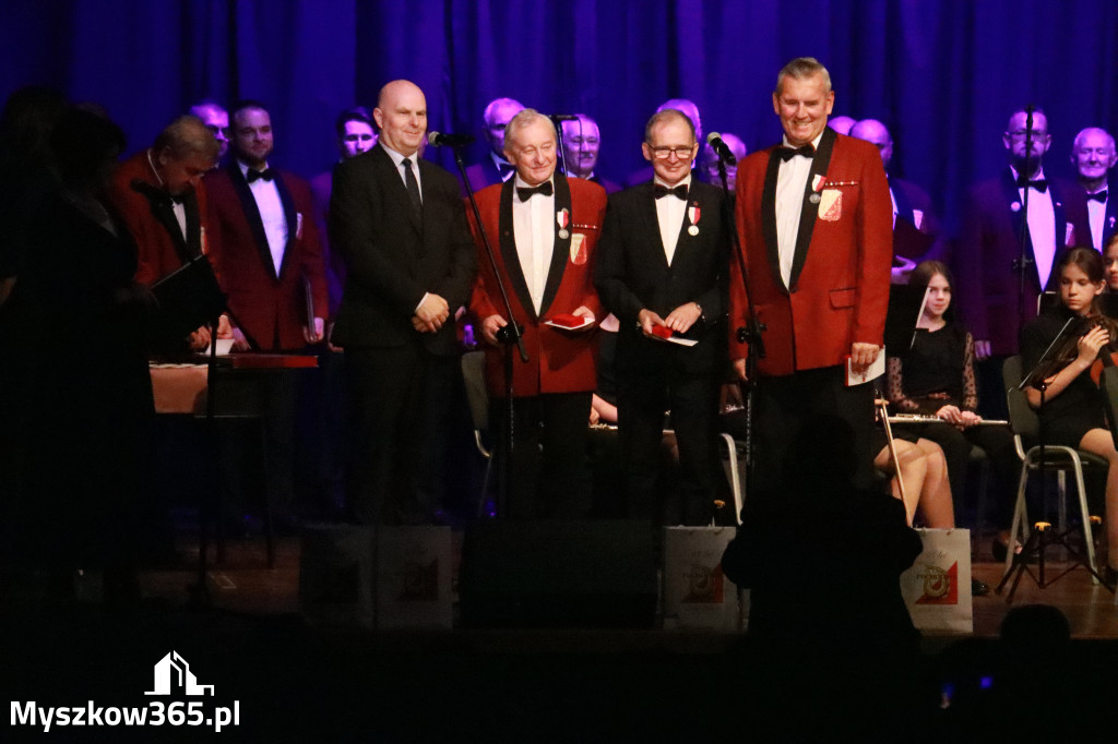 Fotorelacja: 95-lecie Rzemieślniczego Chóru Męskiego POCHODNIA. Częstochowa 2025!