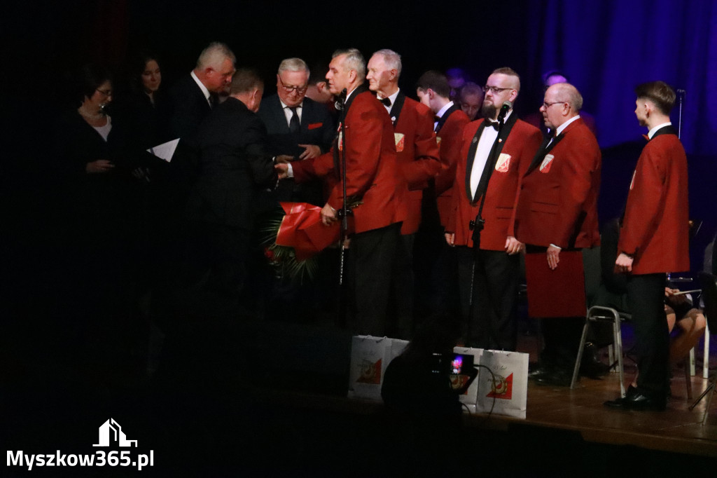 Fotorelacja: 95-lecie Rzemieślniczego Chóru Męskiego POCHODNIA. Częstochowa 2025!