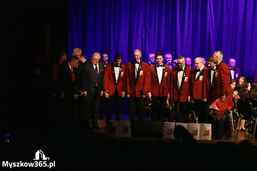 Fotorelacja: 95-lecie Rzemieślniczego Chóru Męskiego POCHODNIA. Częstochowa 2025!