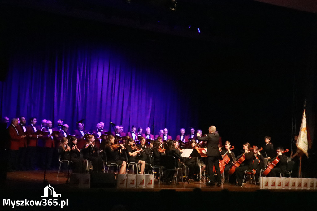 Fotorelacja: 95-lecie Rzemieślniczego Chóru Męskiego POCHODNIA. Częstochowa 2025!