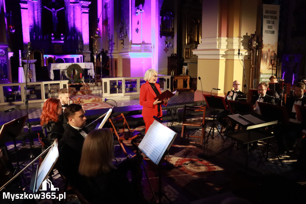 Fotorelacja: Koncert Zespół Pieśni i Tańca \