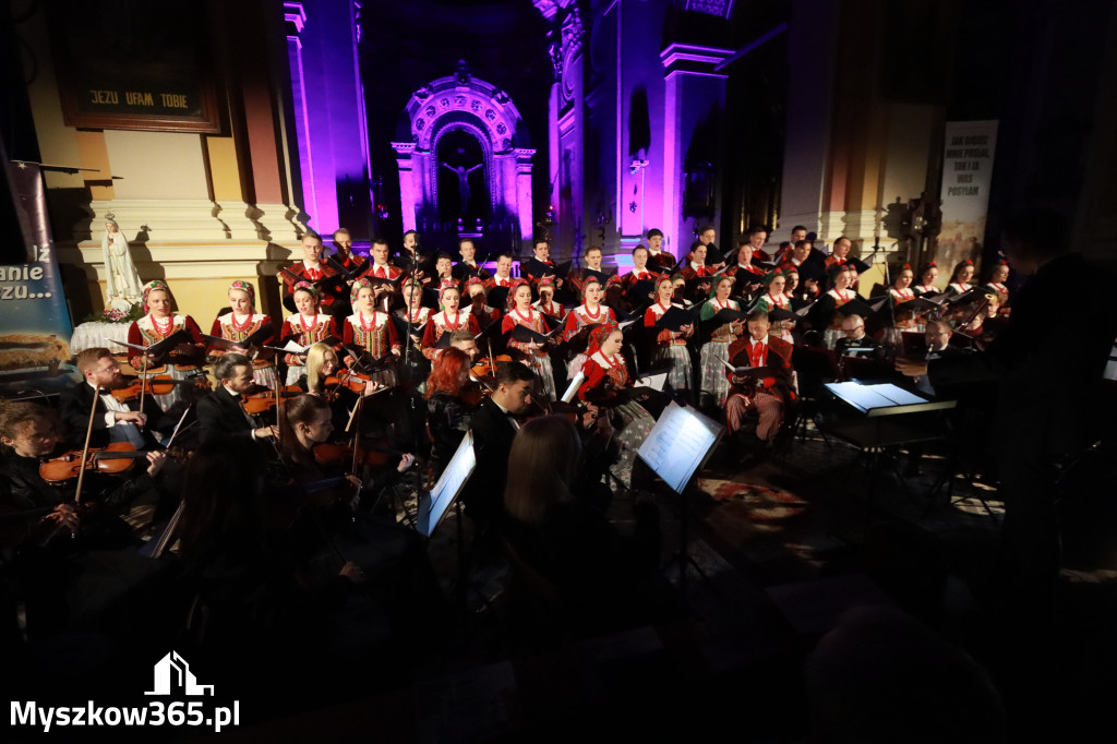 Fotorelacja: Koncert Zespół Pieśni i Tańca \