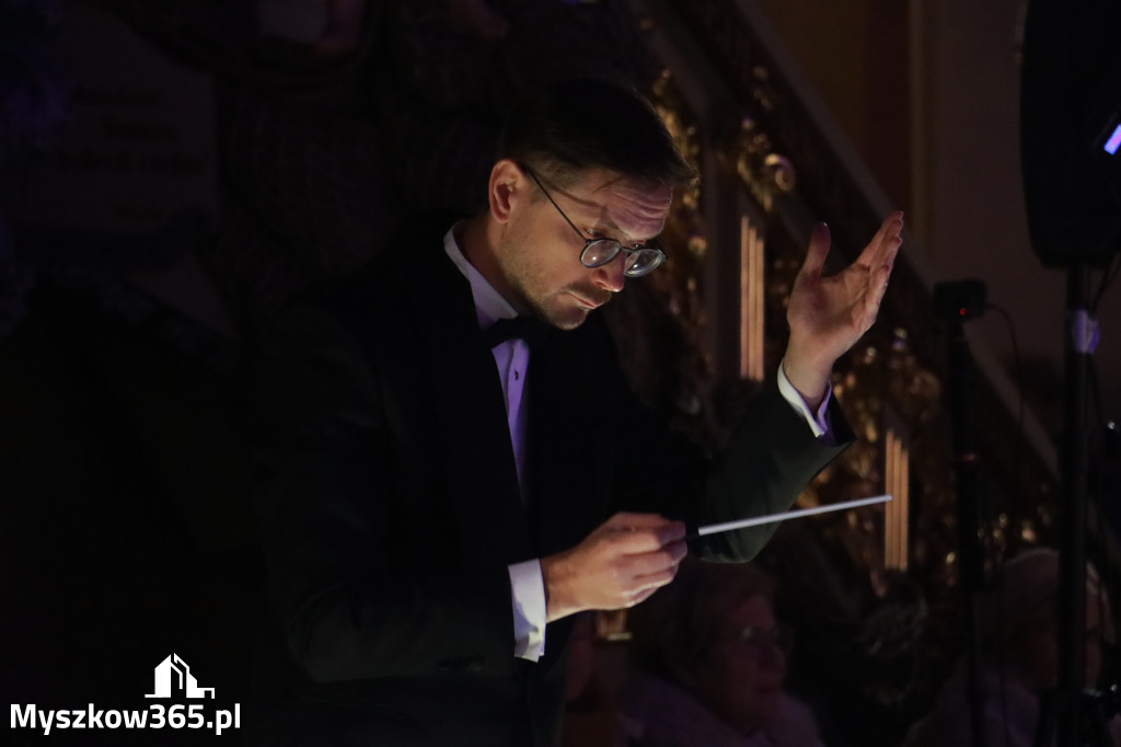 Fotorelacja: Koncert Zespół Pieśni i Tańca \