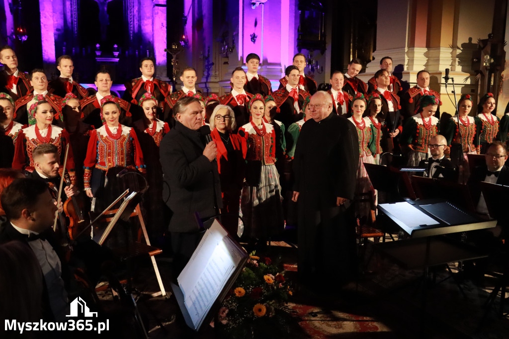 Fotorelacja: Koncert Zespół Pieśni i Tańca \