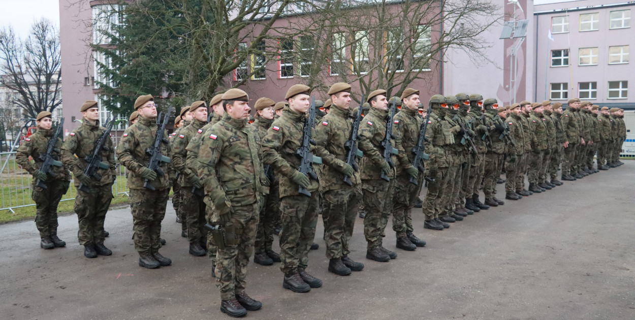 Fotorelacja: Uroczysta przysięga wojskowa 13. Śląskiej Brygady Obrony Terytorialnej w Myszkowie