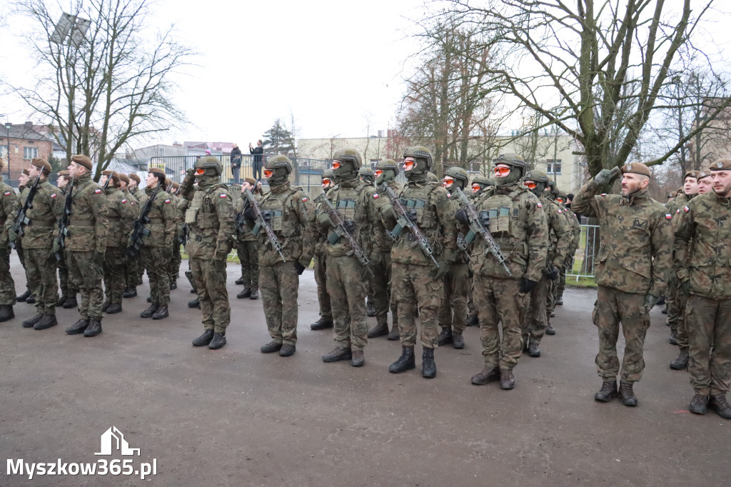 Fotorelacja: Uroczysta przysięga wojskowa 13. Śląskiej Brygady Obrony Terytorialnej w Myszkowie
