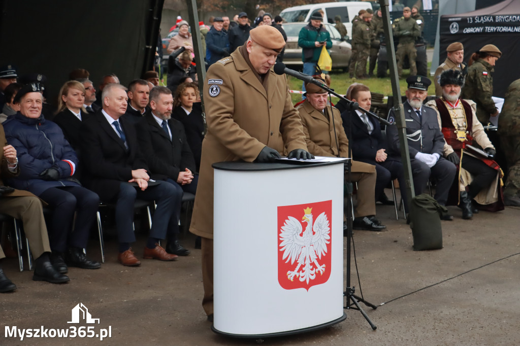 Fotorelacja: Uroczysta przysięga wojskowa 13. Śląskiej Brygady Obrony Terytorialnej w Myszkowie