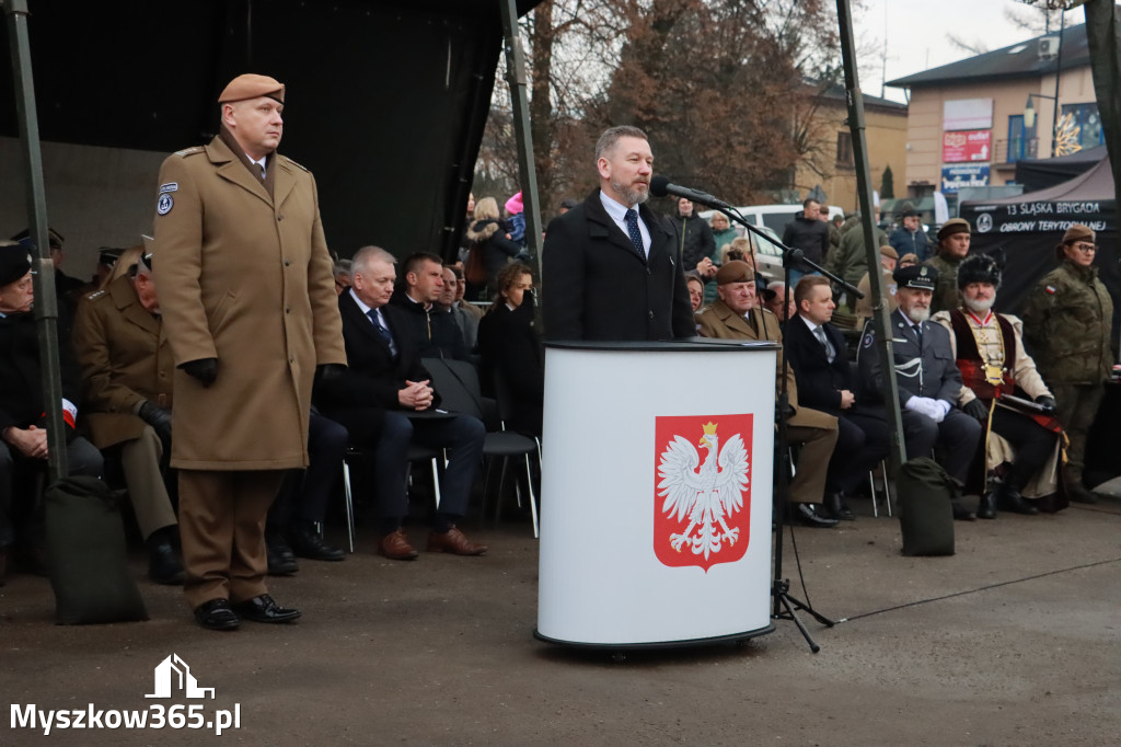 Fotorelacja: Uroczysta przysięga wojskowa 13. Śląskiej Brygady Obrony Terytorialnej w Myszkowie