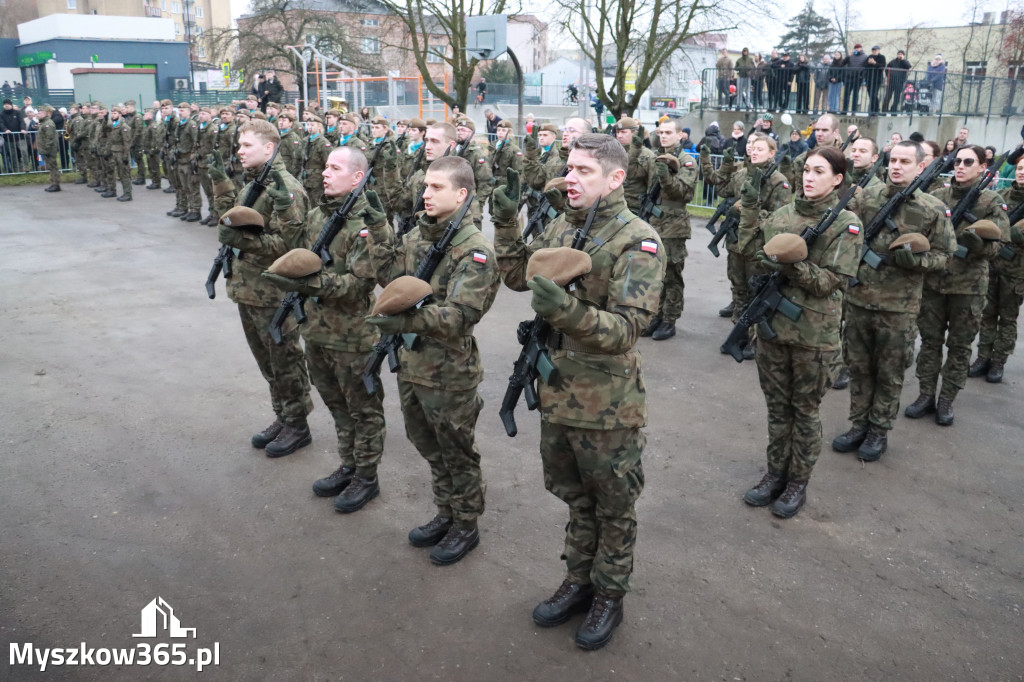 Fotorelacja: Uroczysta przysięga wojskowa 13. Śląskiej Brygady Obrony Terytorialnej w Myszkowie