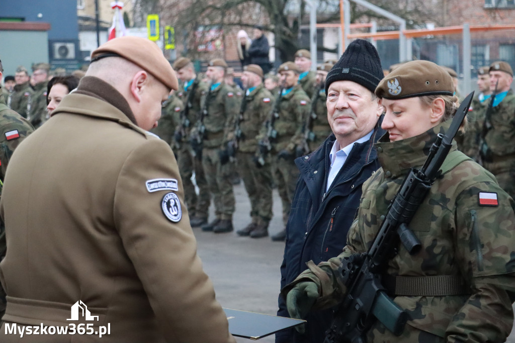 Fotorelacja: Uroczysta przysięga wojskowa 13. Śląskiej Brygady Obrony Terytorialnej w Myszkowie