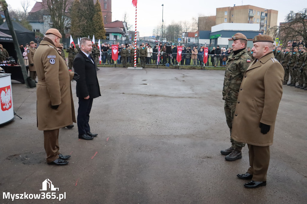 Fotorelacja: Uroczysta przysięga wojskowa 13. Śląskiej Brygady Obrony Terytorialnej w Myszkowie