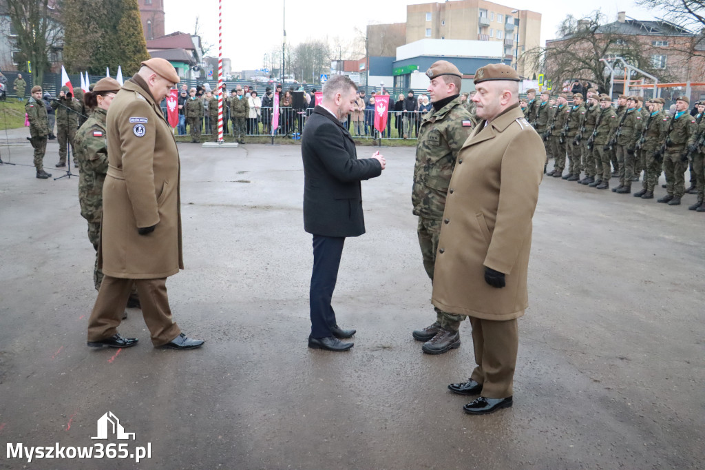 Fotorelacja: Uroczysta przysięga wojskowa 13. Śląskiej Brygady Obrony Terytorialnej w Myszkowie