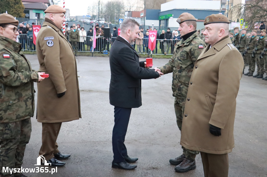 Fotorelacja: Uroczysta przysięga wojskowa 13. Śląskiej Brygady Obrony Terytorialnej w Myszkowie