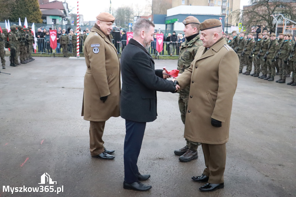 Fotorelacja: Uroczysta przysięga wojskowa 13. Śląskiej Brygady Obrony Terytorialnej w Myszkowie