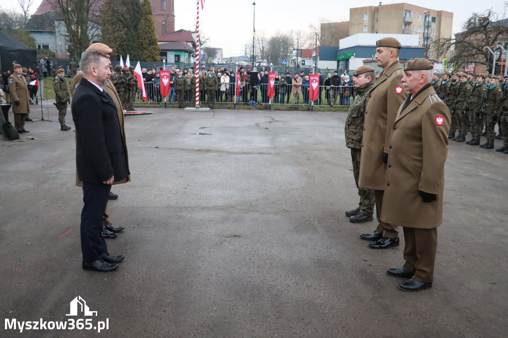 Fotorelacja: Uroczysta przysięga wojskowa 13. Śląskiej Brygady Obrony Terytorialnej w Myszkowie