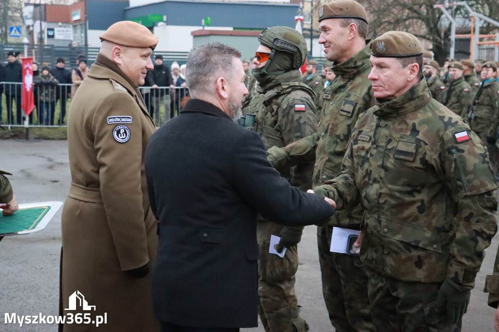 Fotorelacja: Uroczysta przysięga wojskowa 13. Śląskiej Brygady Obrony Terytorialnej w Myszkowie