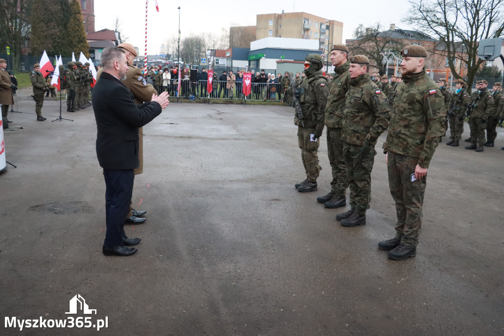 Fotorelacja: Uroczysta przysięga wojskowa 13. Śląskiej Brygady Obrony Terytorialnej w Myszkowie