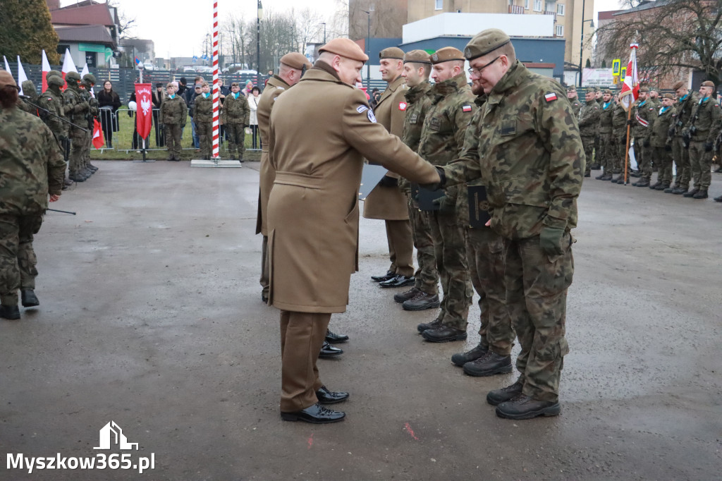 Fotorelacja: Uroczysta przysięga wojskowa 13. Śląskiej Brygady Obrony Terytorialnej w Myszkowie
