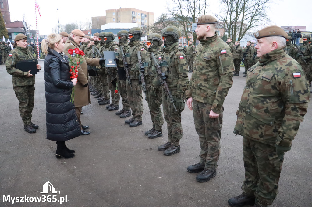Fotorelacja: Defilada 13. Śląskiej Brygady Obrony Terytorialnej w Myszkowie