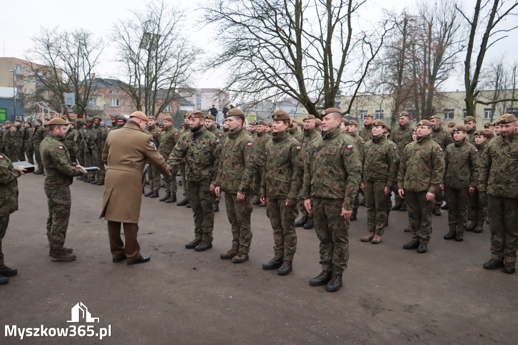 Fotorelacja: Defilada 13. Śląskiej Brygady Obrony Terytorialnej w Myszkowie