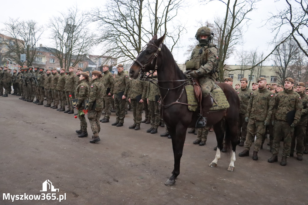 Fotorelacja: Defilada 13. Śląskiej Brygady Obrony Terytorialnej w Myszkowie