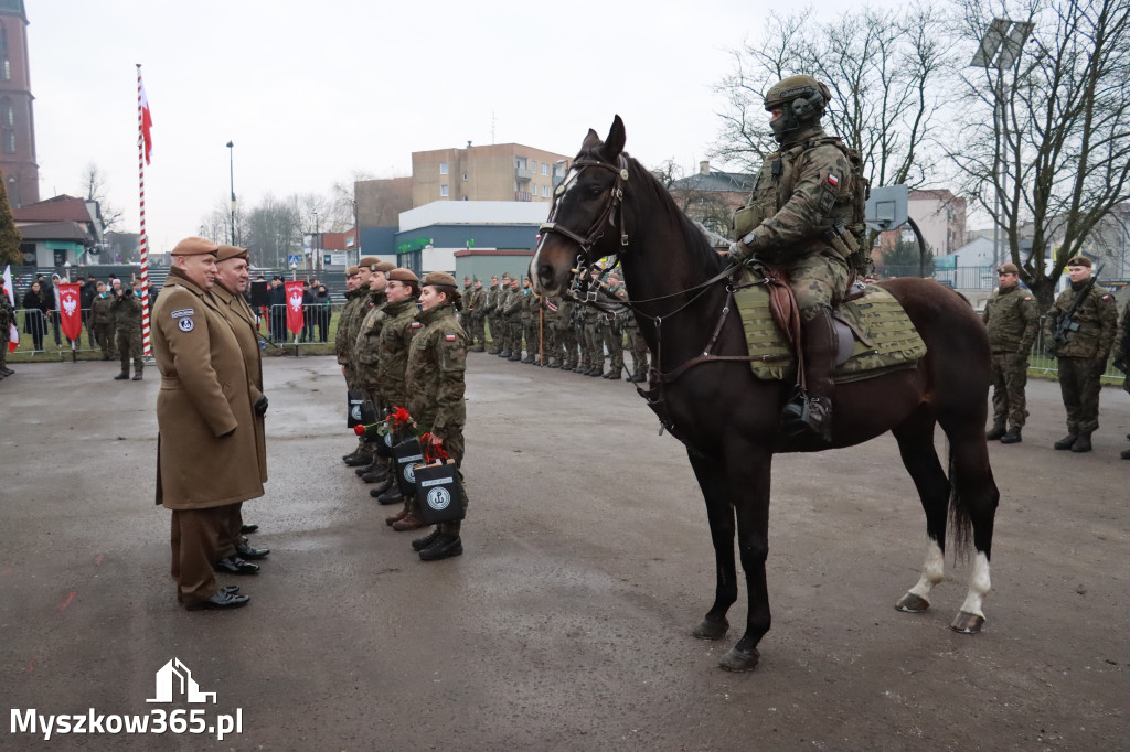 Fotorelacja: Defilada 13. Śląskiej Brygady Obrony Terytorialnej w Myszkowie